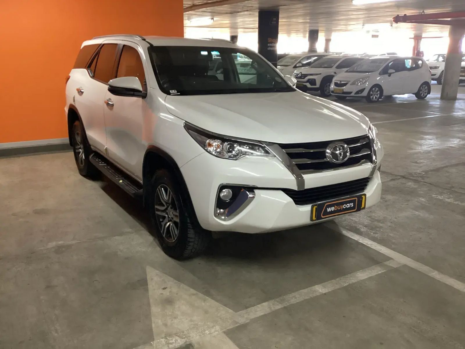 2019 Toyota Fortuner photo 5
