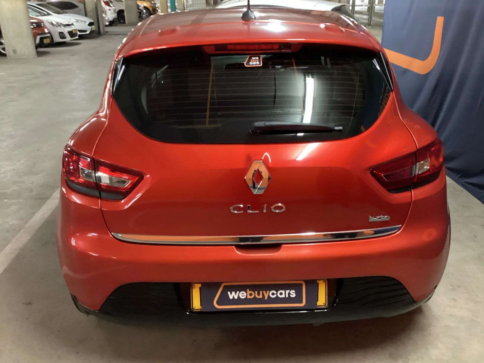 2014 Renault Clio photo 3