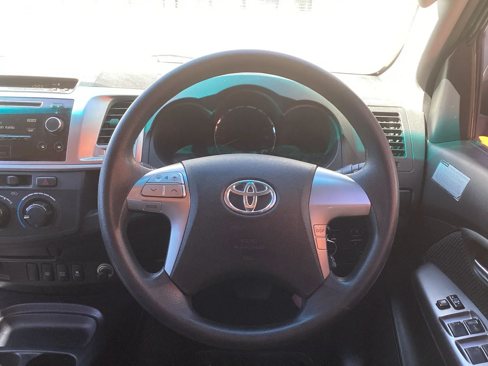 2015 Toyota Fortuner photo 7