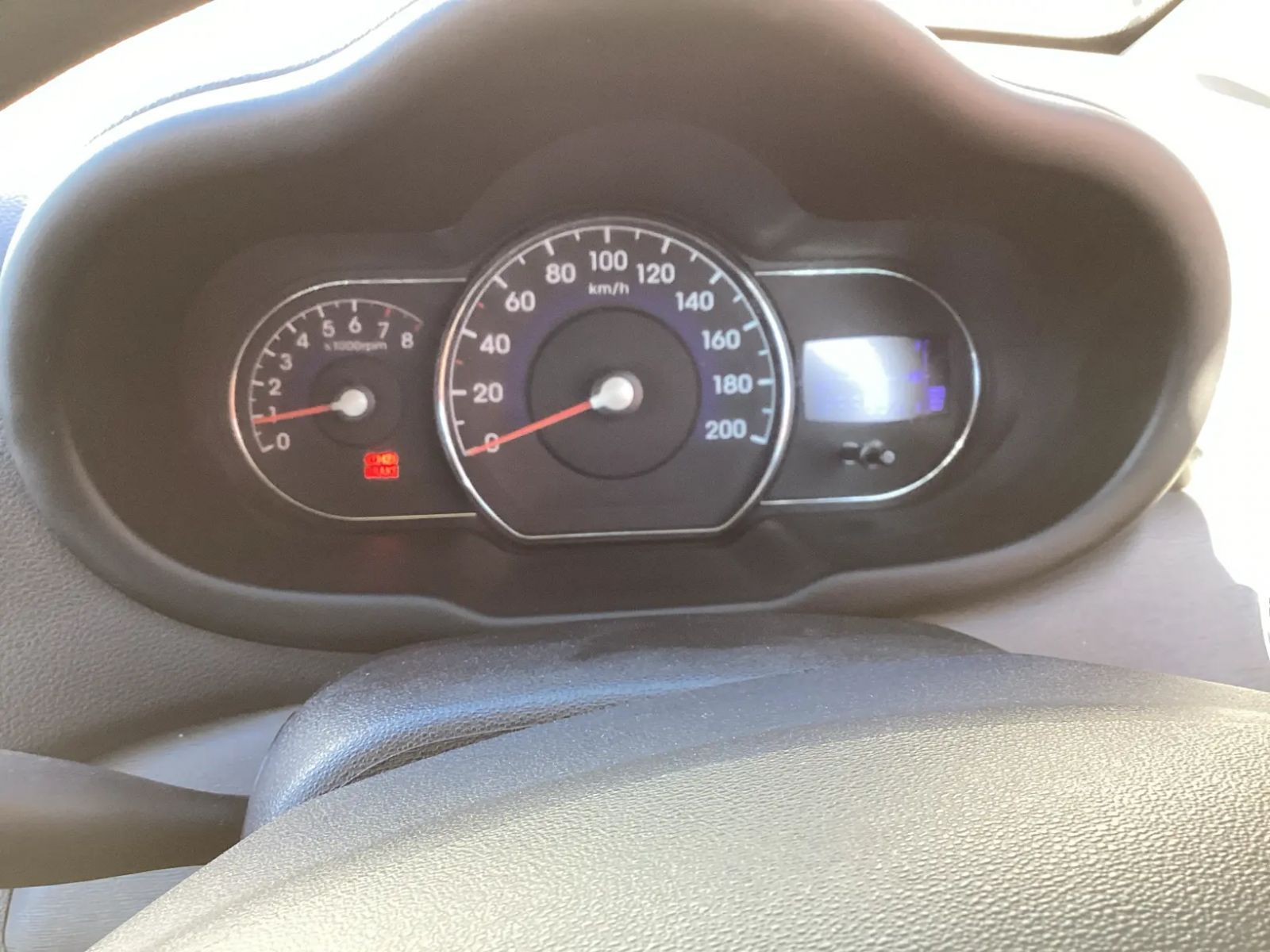 2014 Hyundai i10 photo 13