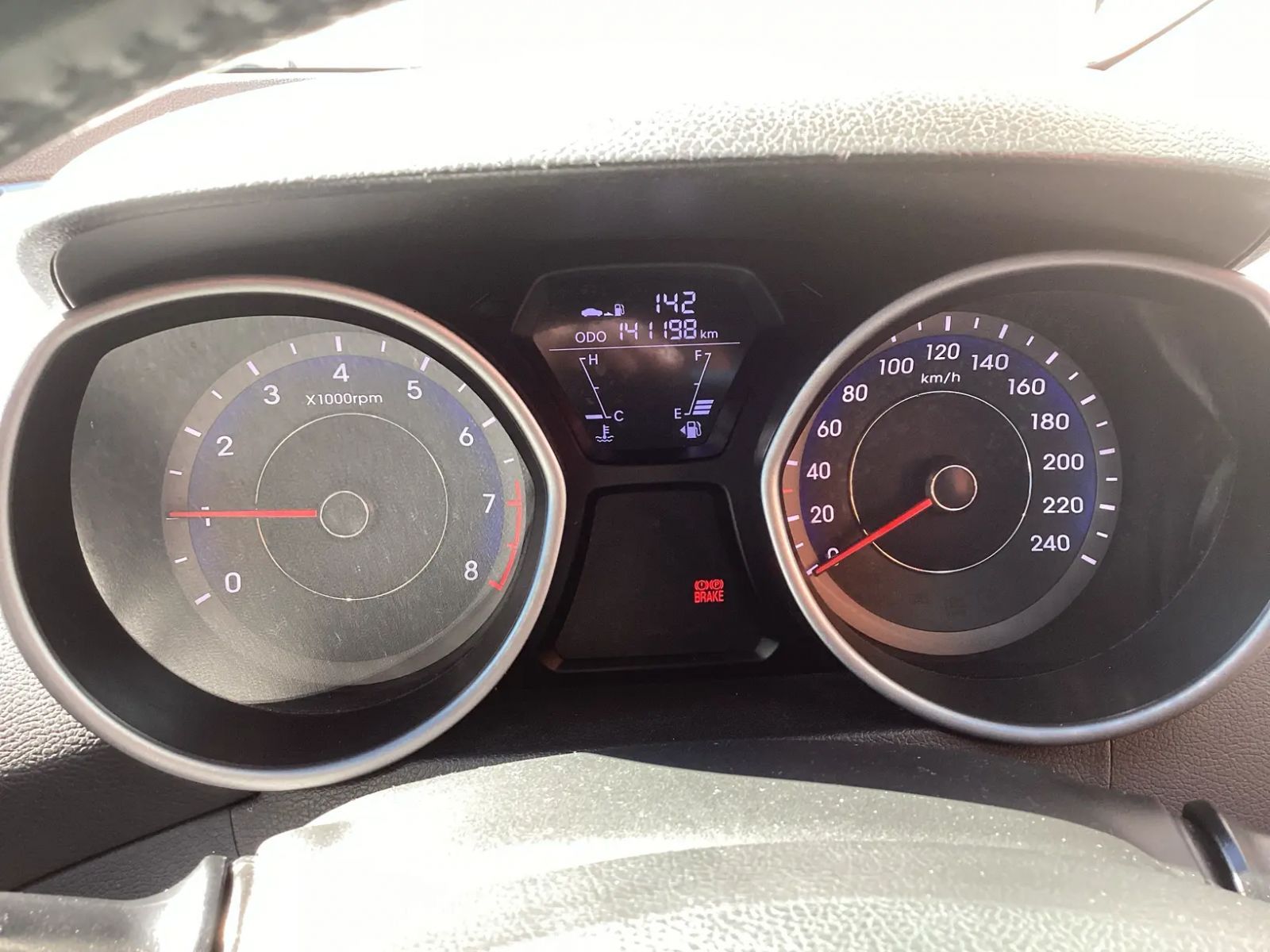 2013 Hyundai Elantra photo 11