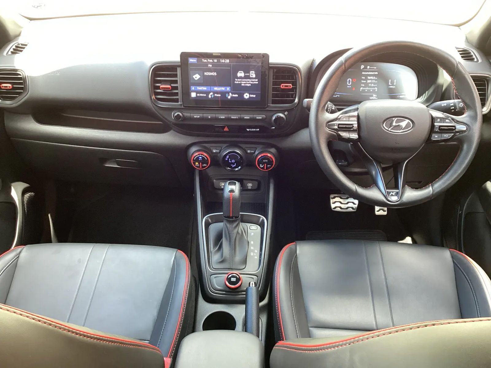 2022 Hyundai Venue photo 7