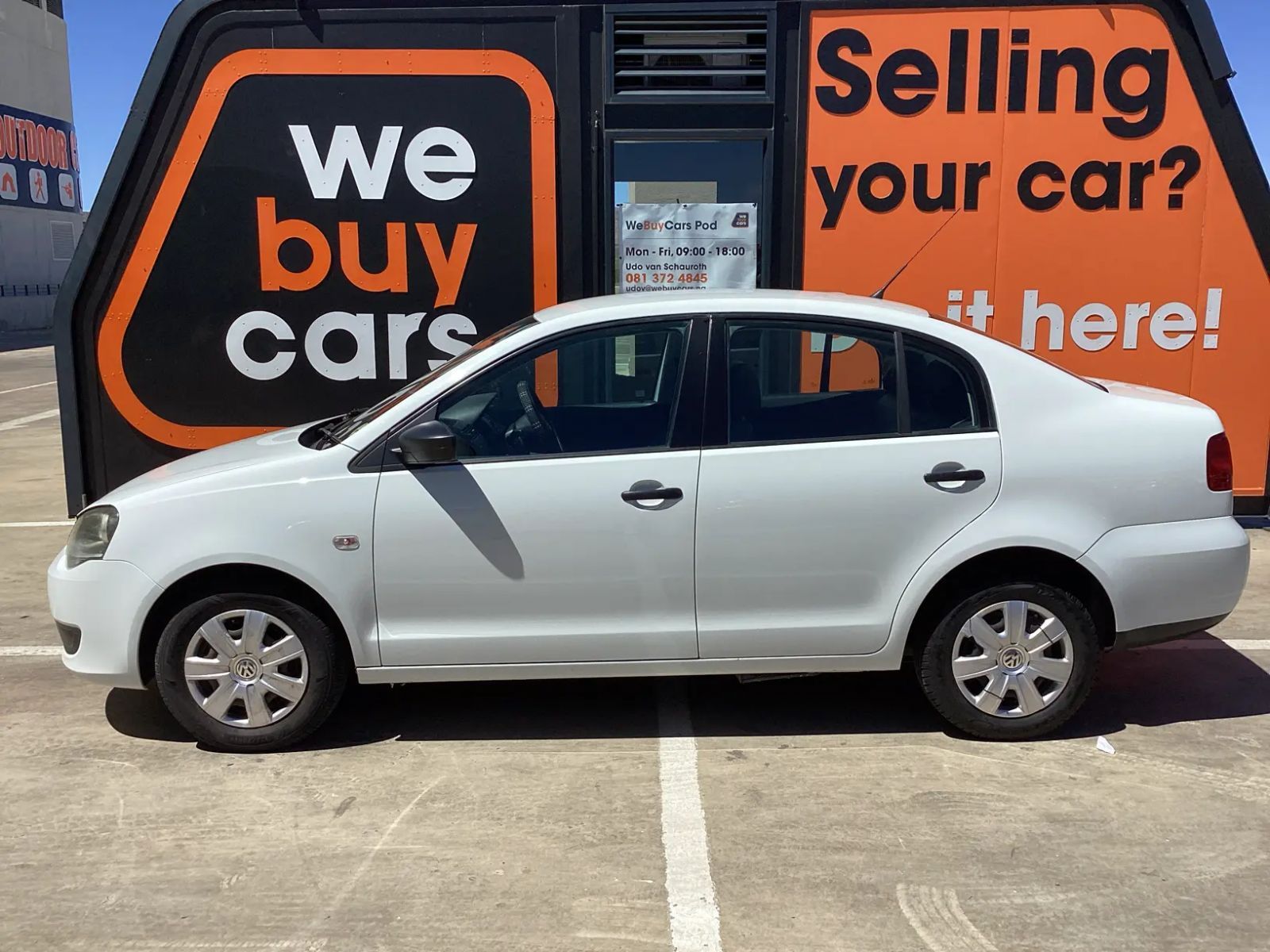2017 Volkswagen Polo Vivo photo 2