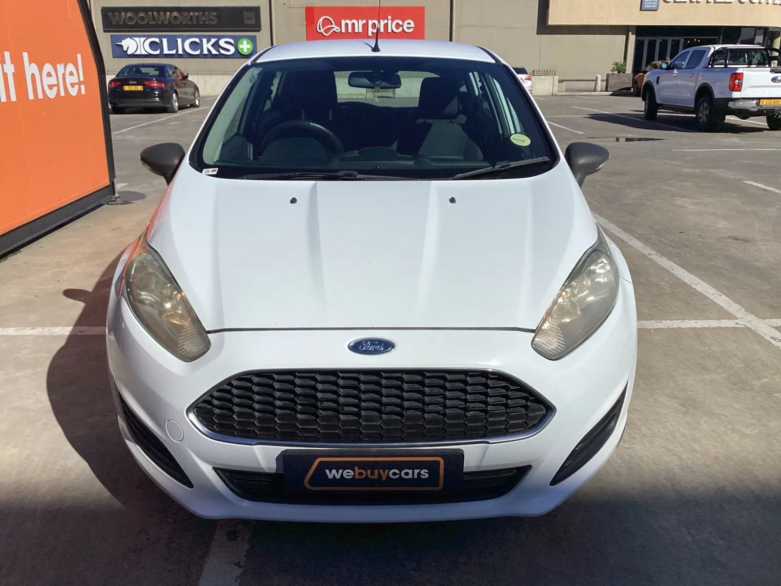 2017 Ford Fiesta photo 2
