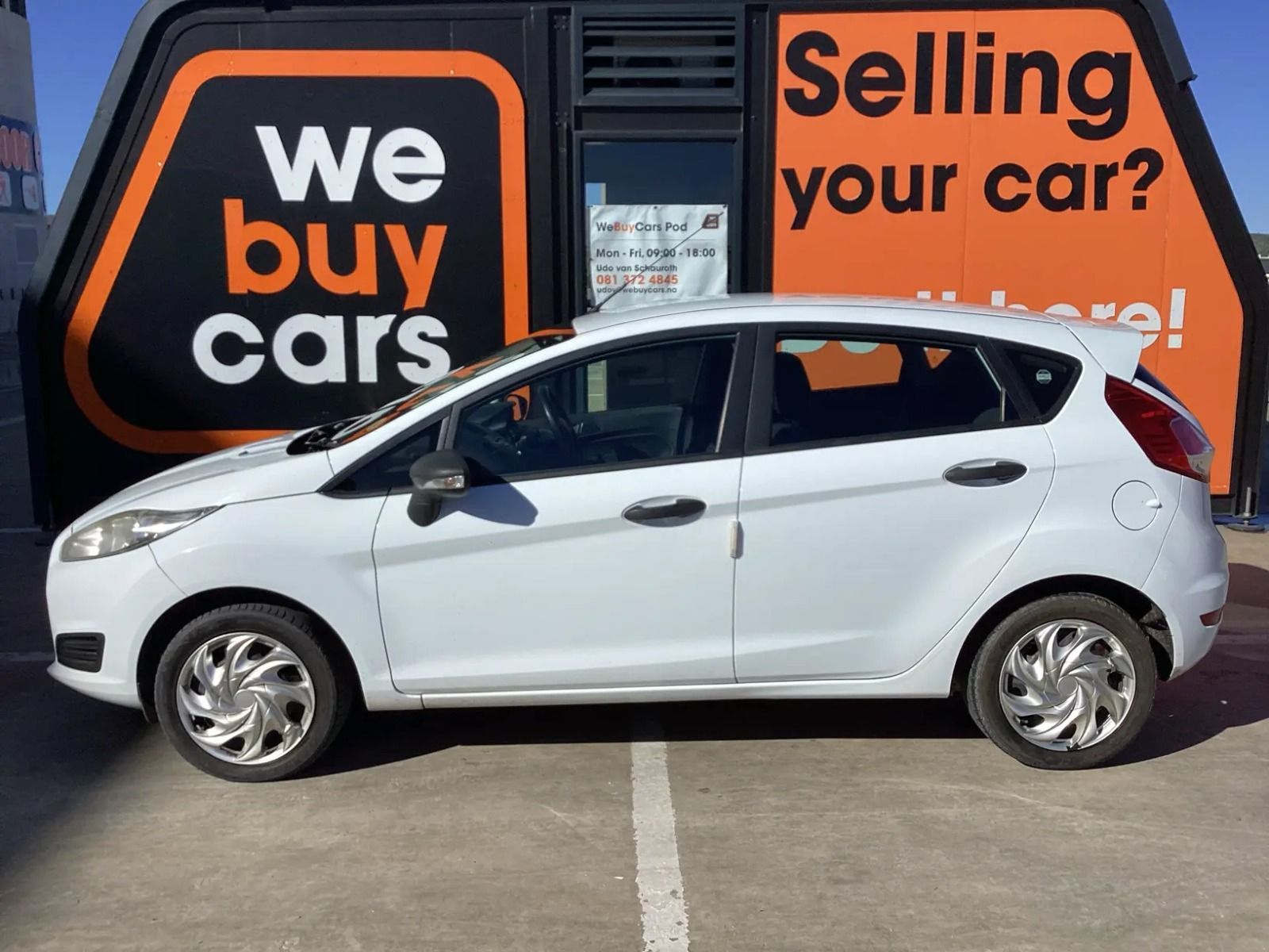 2017 Ford Fiesta photo 6