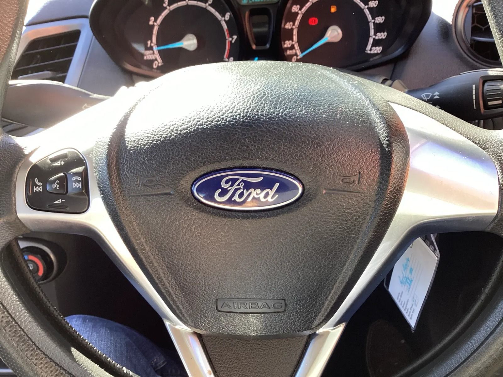 2017 Ford Fiesta photo 7
