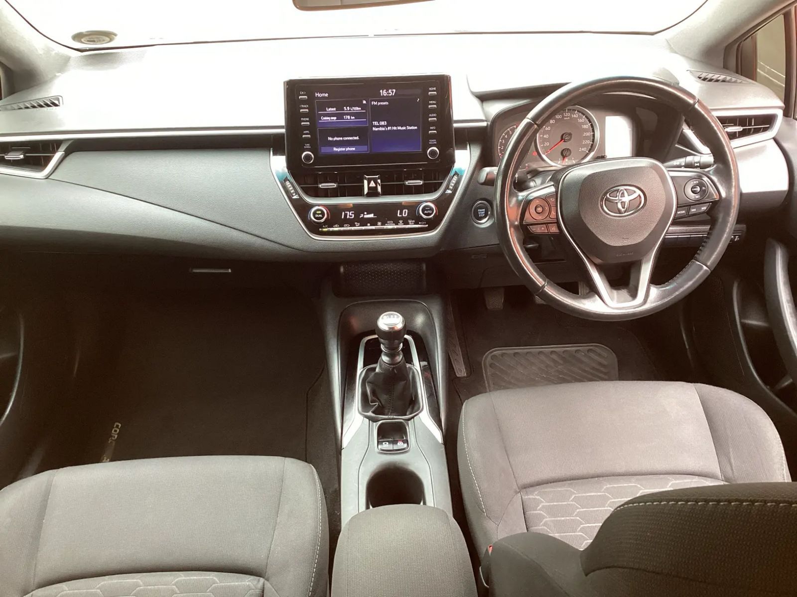 2020 Toyota Corolla photo 7