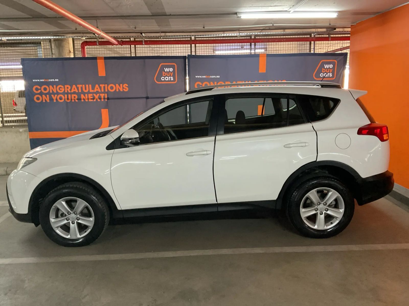 2013 Toyota Rav4 photo 2