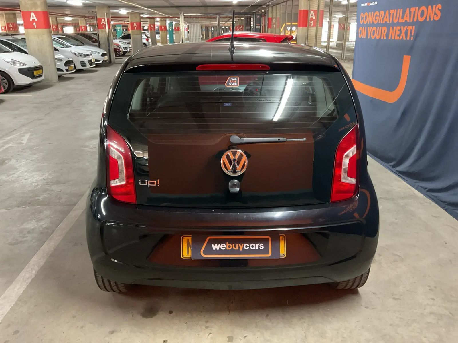 2015 Volkswagen Up photo 3