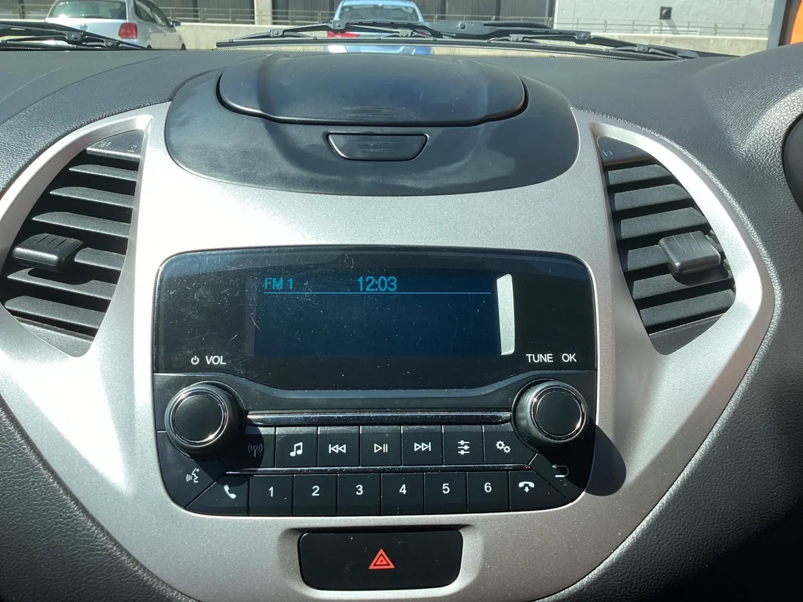 2021 Ford Figo photo 5
