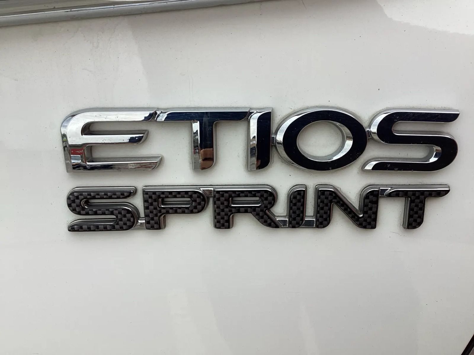 2019 Toyota Etios photo 7