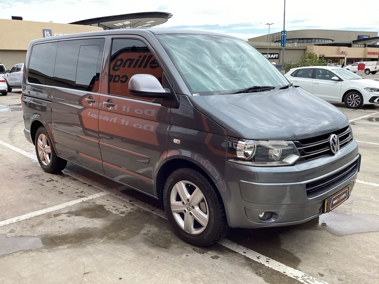 2010 Volkswagen T5 photo 3