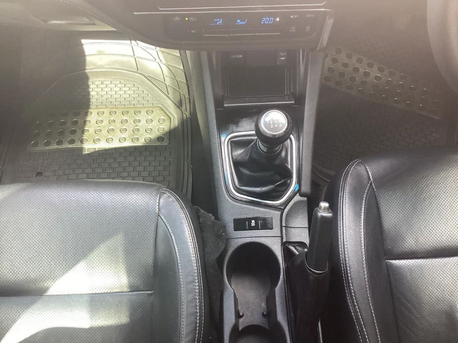 2021 Toyota Corolla photo 10