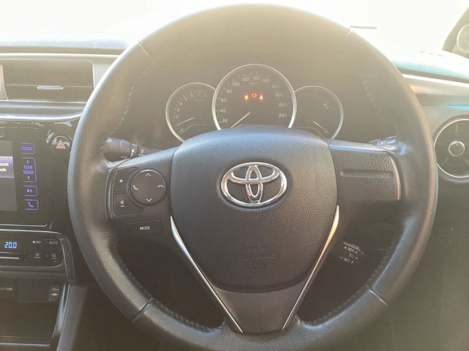 2021 Toyota Corolla photo 9