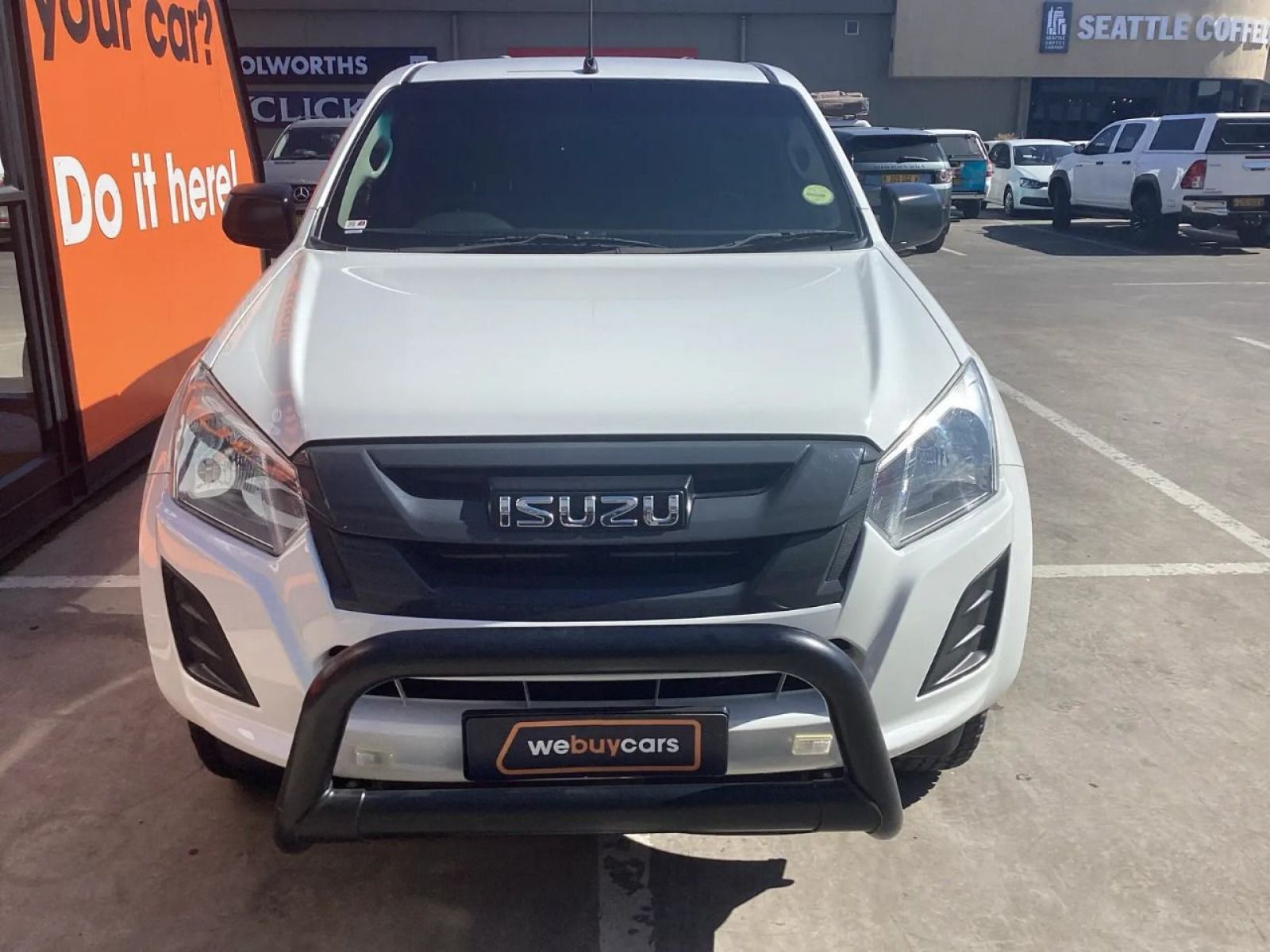 2021 Isuzu D-MAX photo 3
