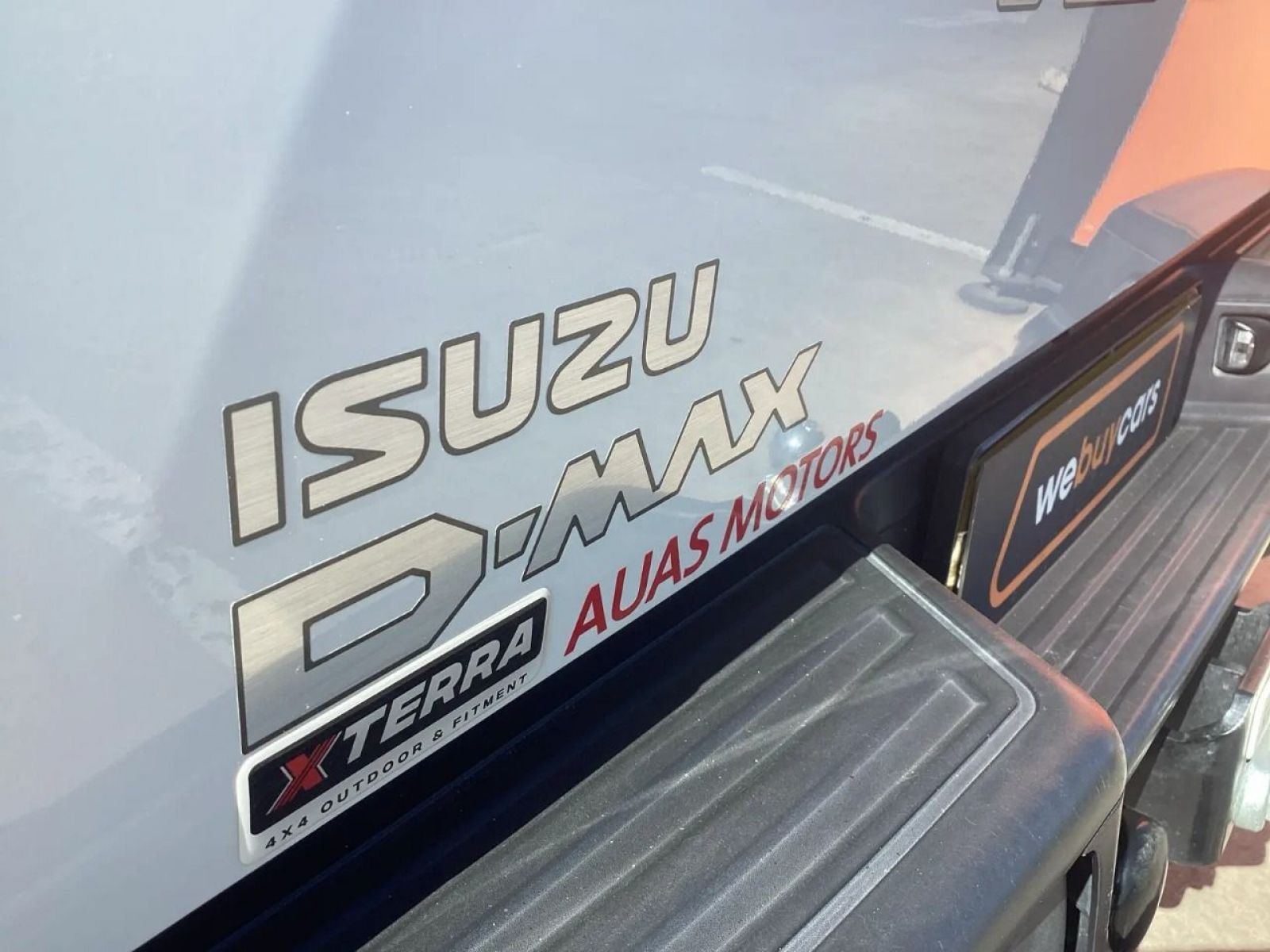 2021 Isuzu D-MAX photo 7