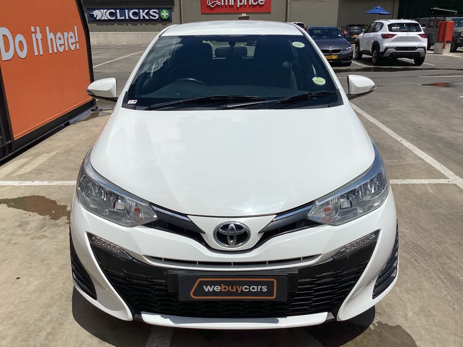 2018 Toyota Yaris photo 5