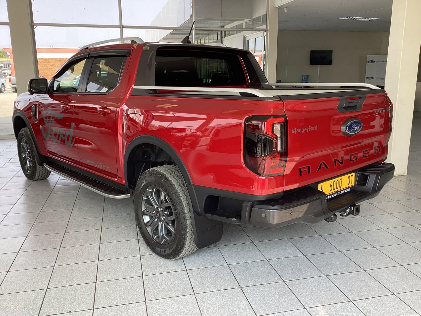 2024 Ford Ranger photo 2