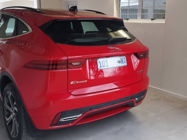 2021 Jaguar E-Pace photo 6