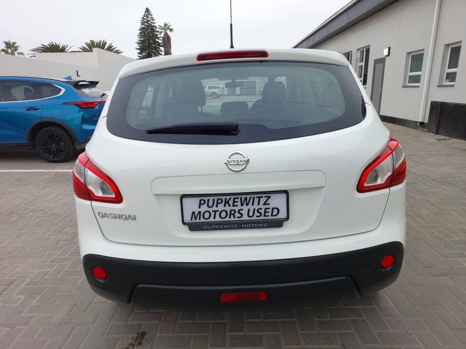 2014 Nissan Qashqai photo 3