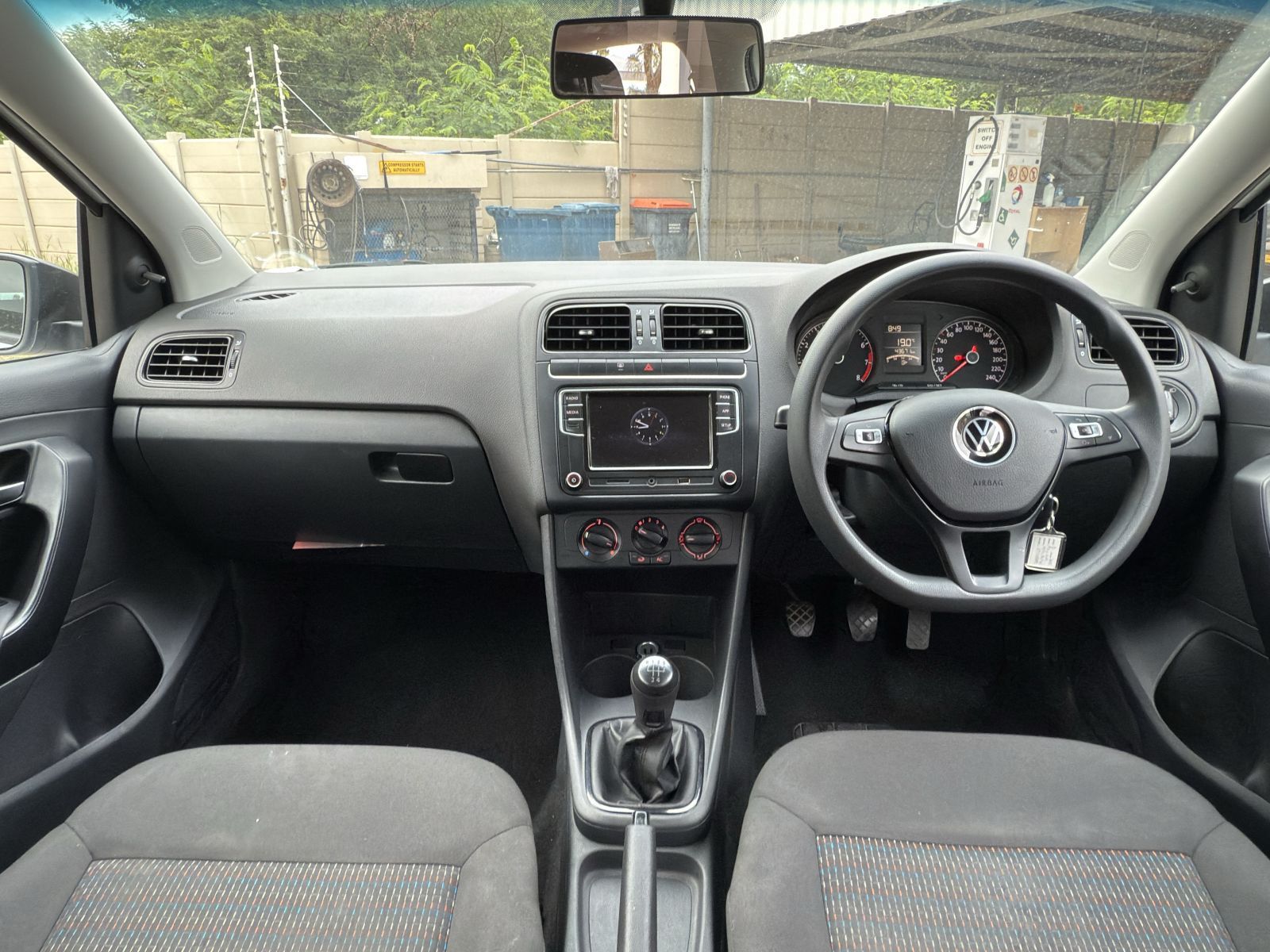 2024 Volkswagen Polo Vivo photo 7