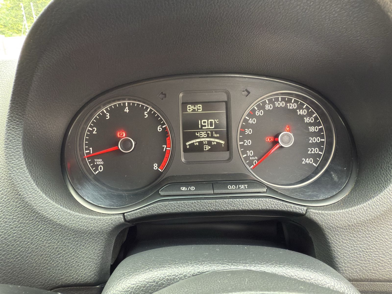 2024 Volkswagen Polo Vivo photo 8