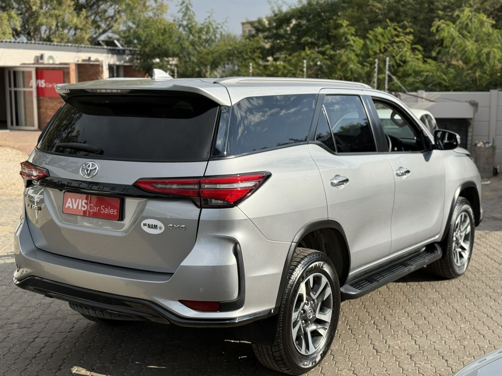 2024 Toyota Fortuner photo 6