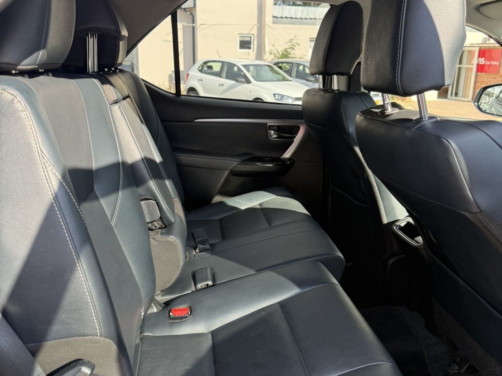 2024 Toyota Fortuner photo 8