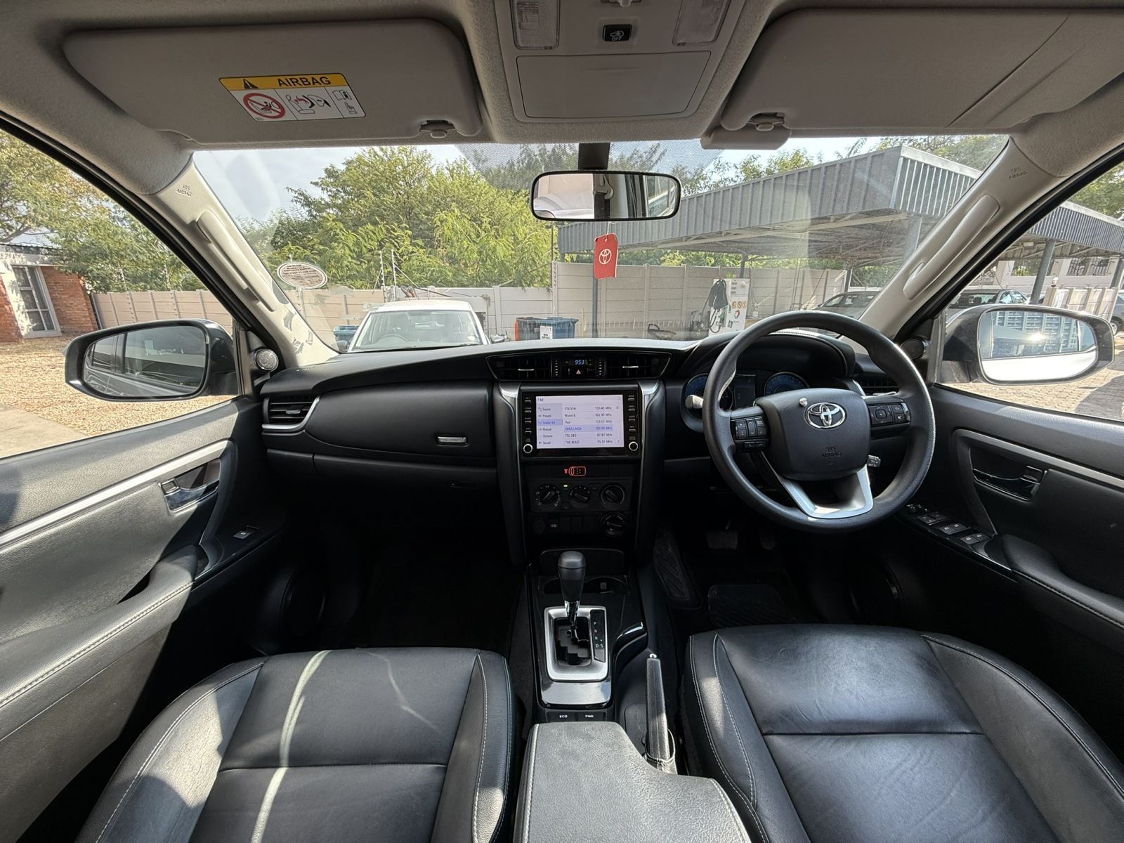 2024 Toyota Fortuner photo 9