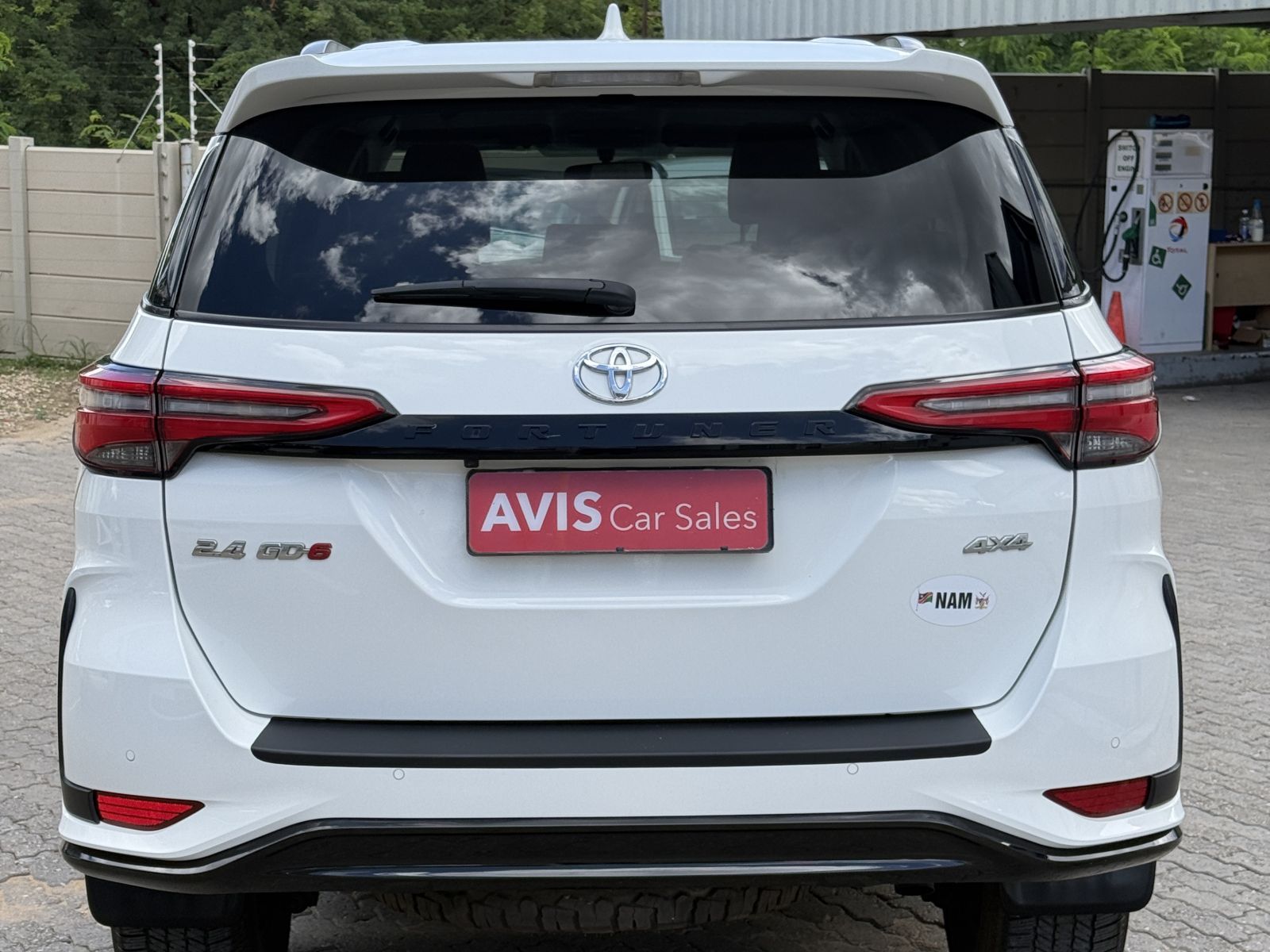 2024 Toyota Fortuner photo 4