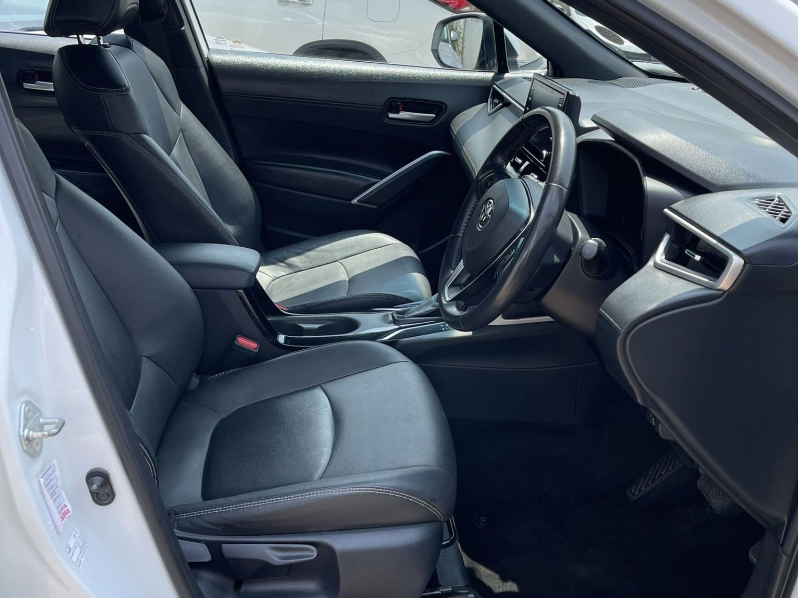 2024 Toyota Corolla photo 7