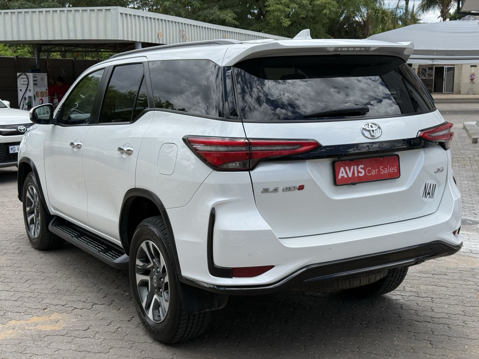 2024 Toyota Fortuner photo 5