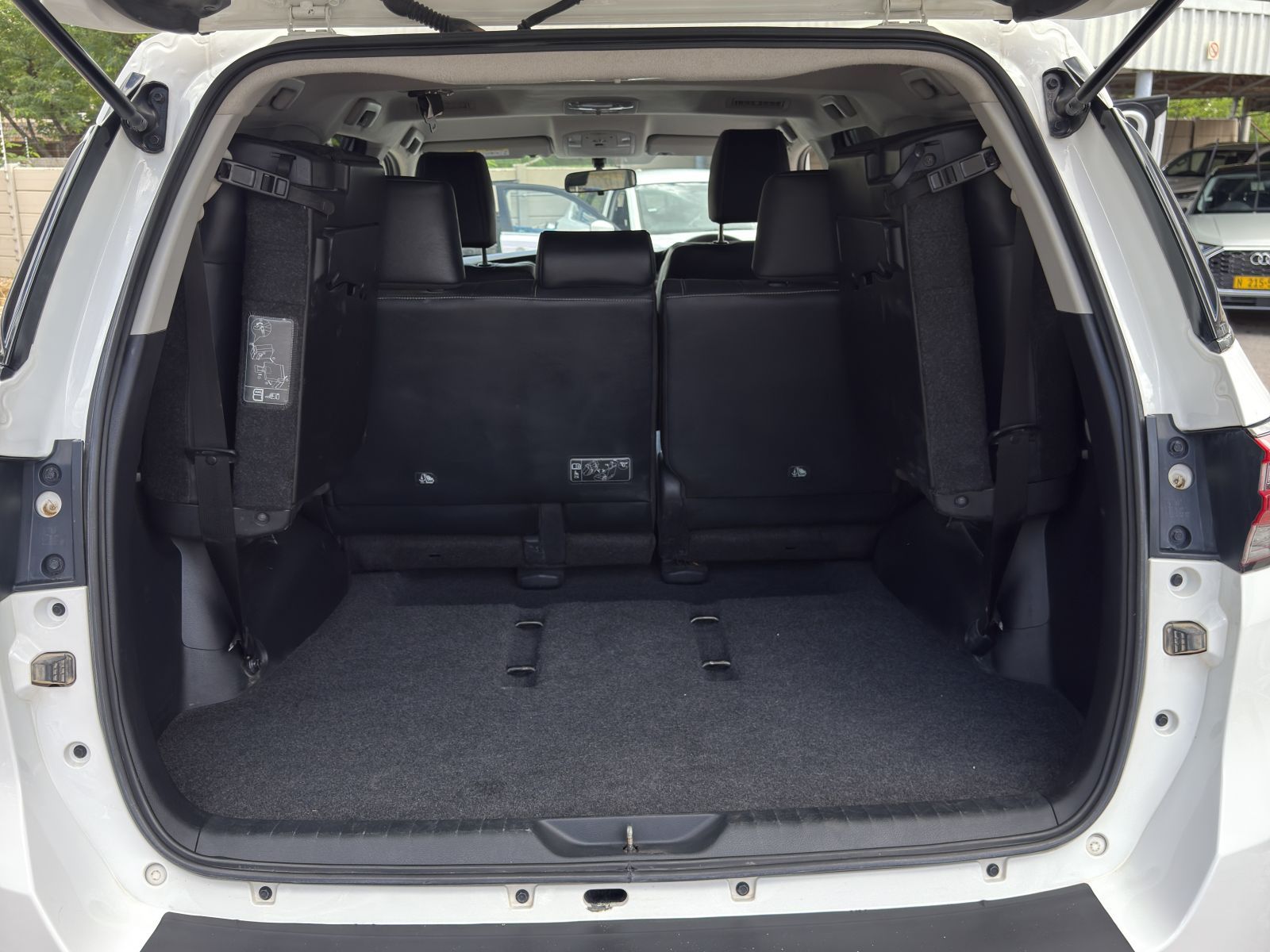 2024 Toyota Fortuner photo 8