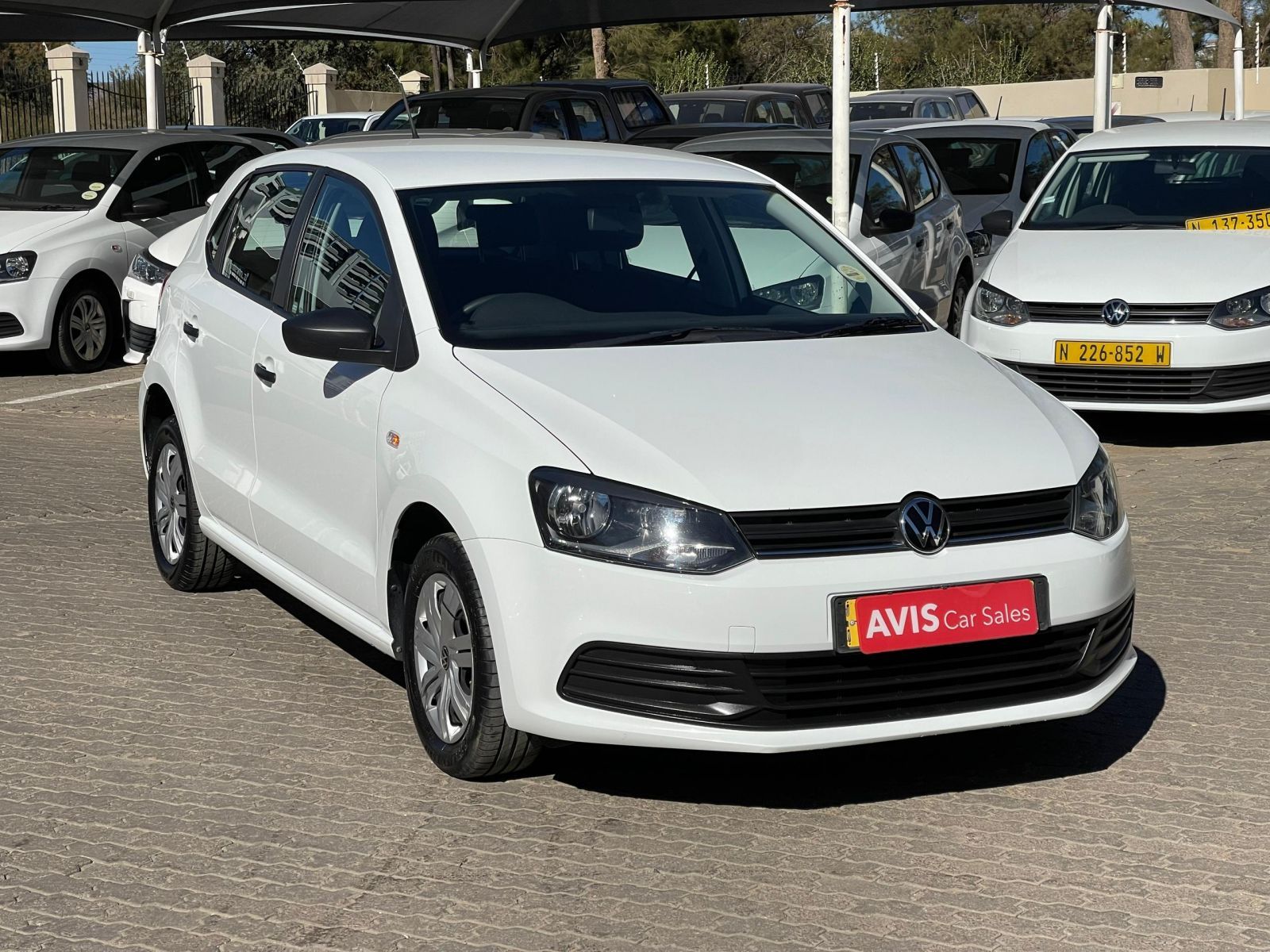 2024 Volkswagen Polo photo 1