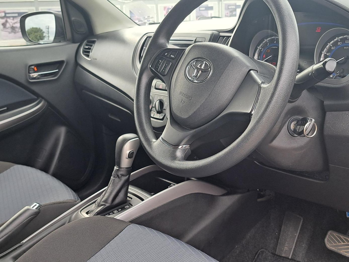 2021 Toyota Starlet photo 3
