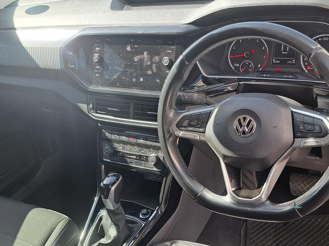 2020 Volkswagen T-Cross photo 5