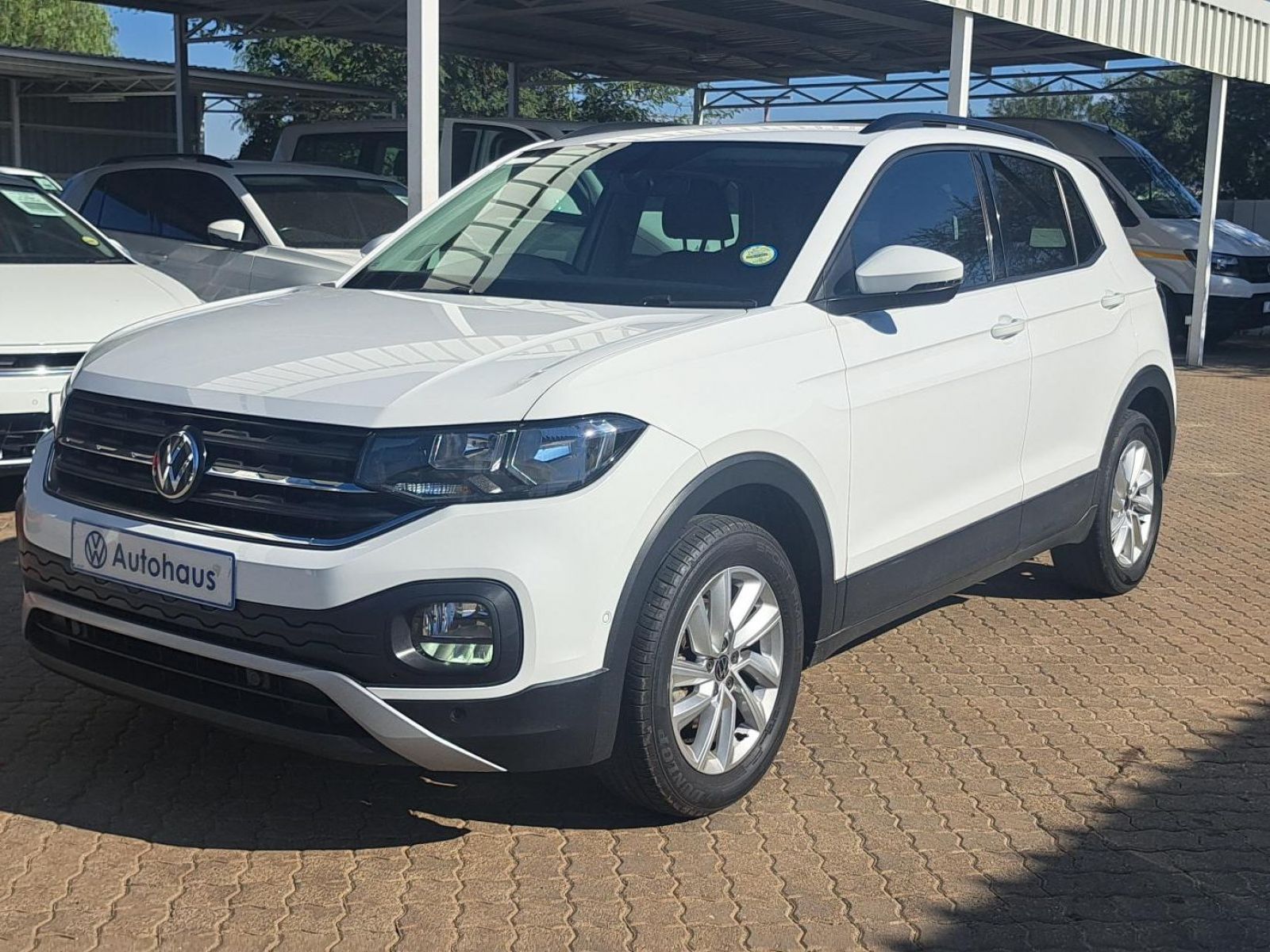 2021 Volkswagen T-Cross photo 3