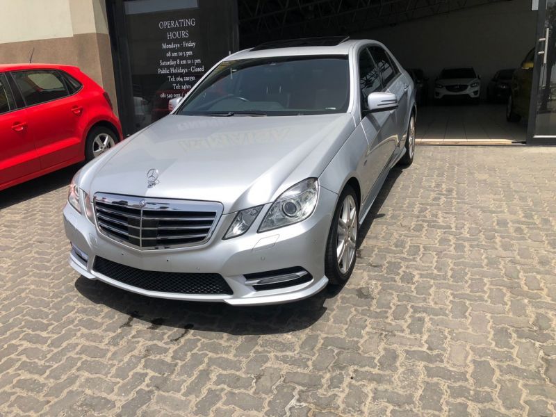 2012 Mercedes-Benz E Class photo 1