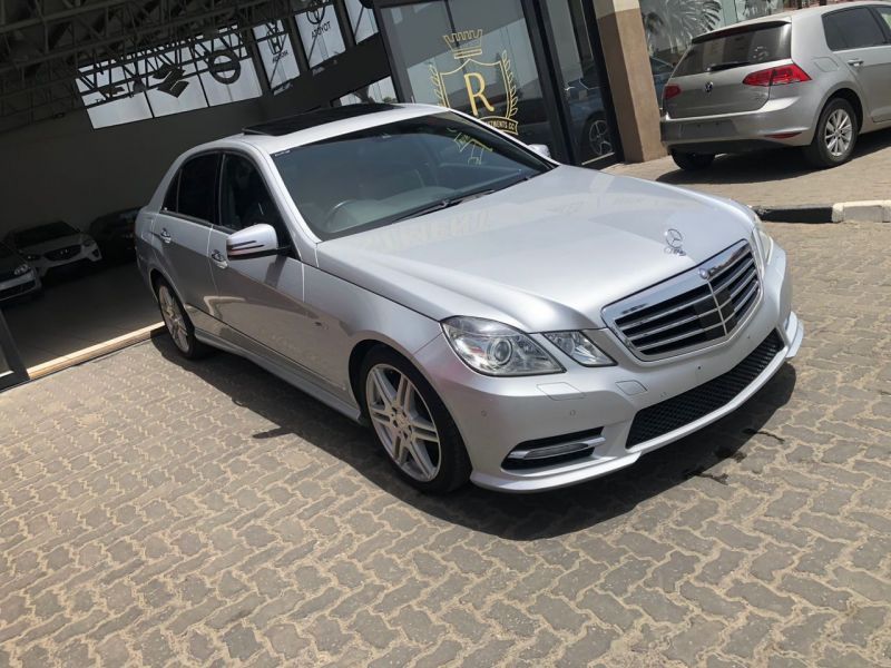 2012 Mercedes-Benz E Class photo 2