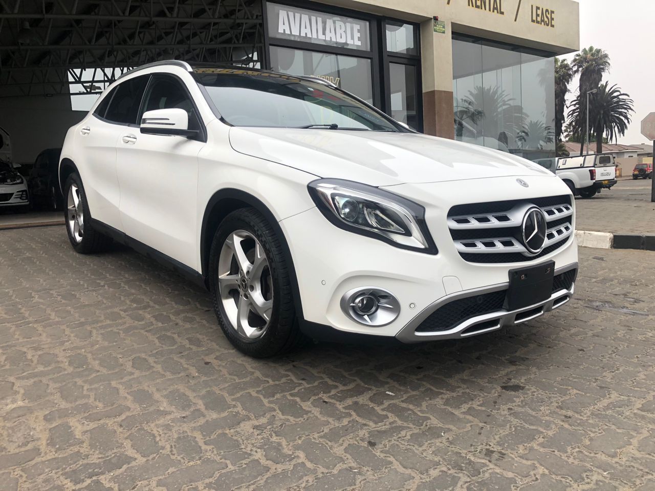 2019 Mercedes-Benz GLA Class photo 1