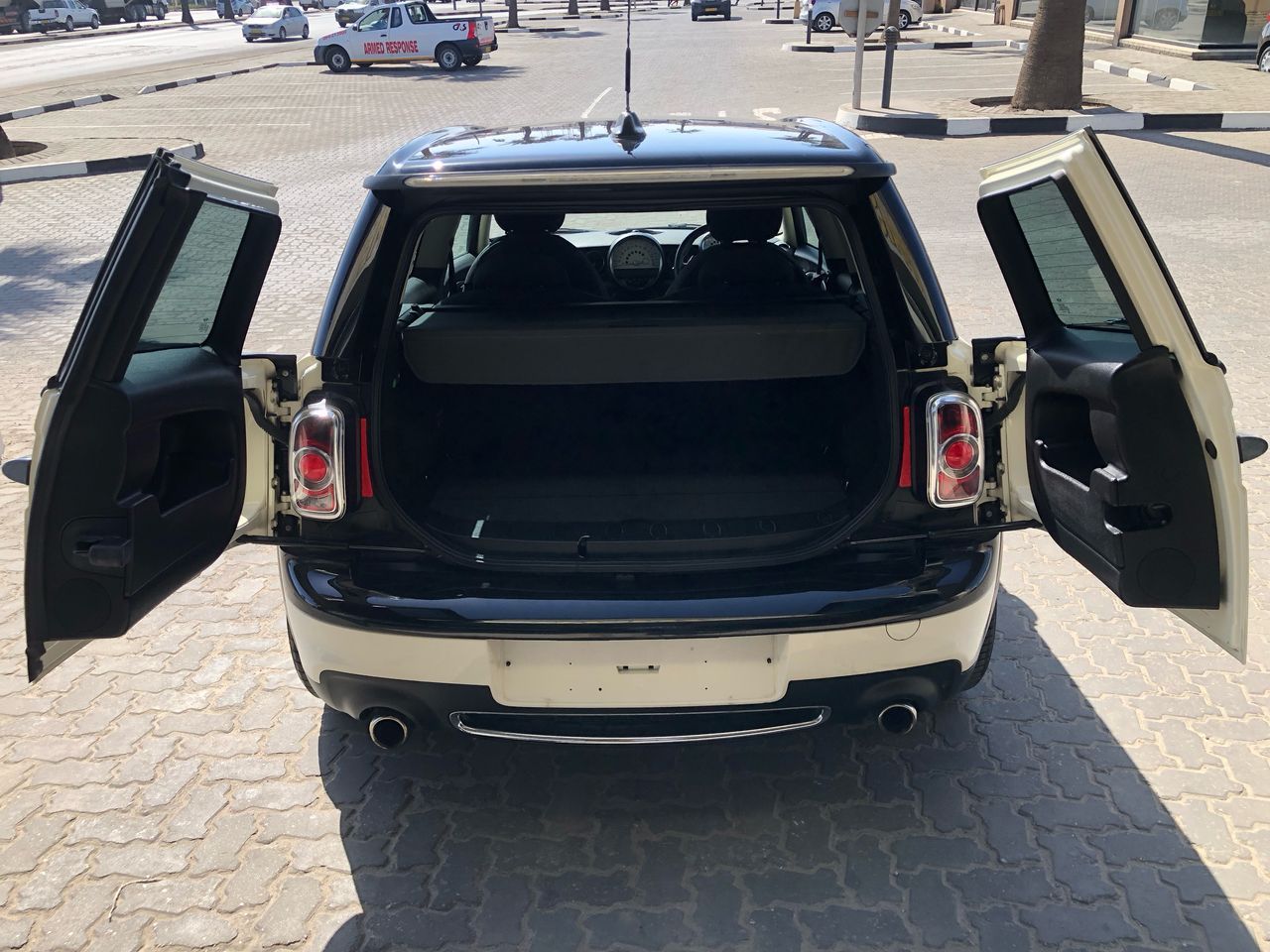 2014 Mini Cooper S photo 4