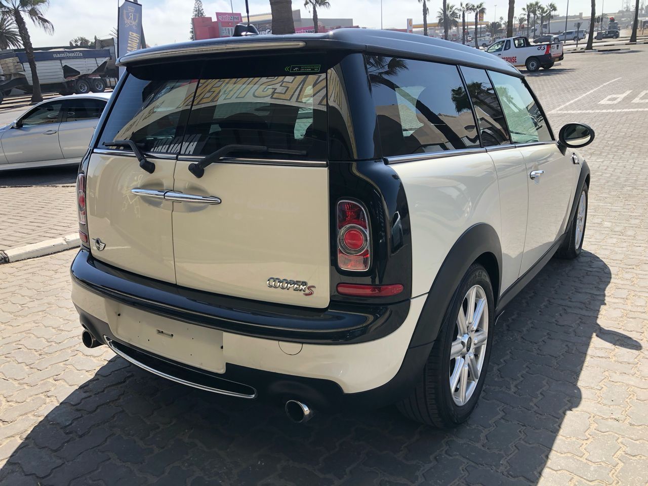 2014 Mini Cooper S photo 6