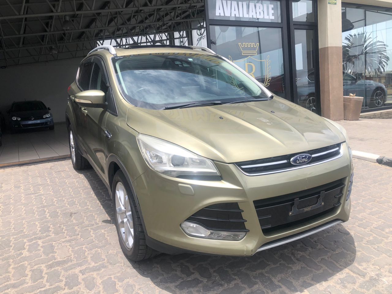 2015 Ford Kuga photo 1