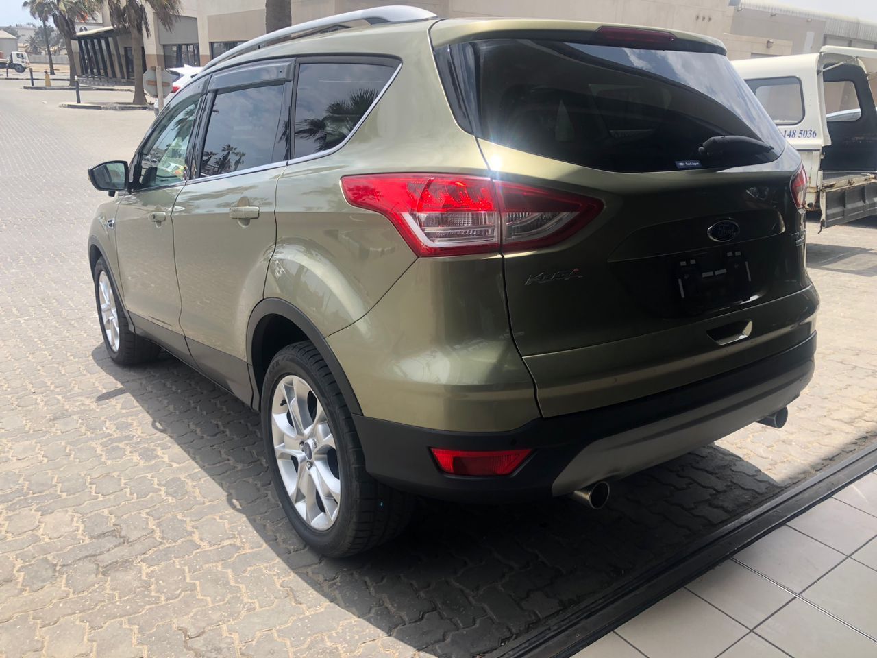 2015 Ford Kuga photo 3