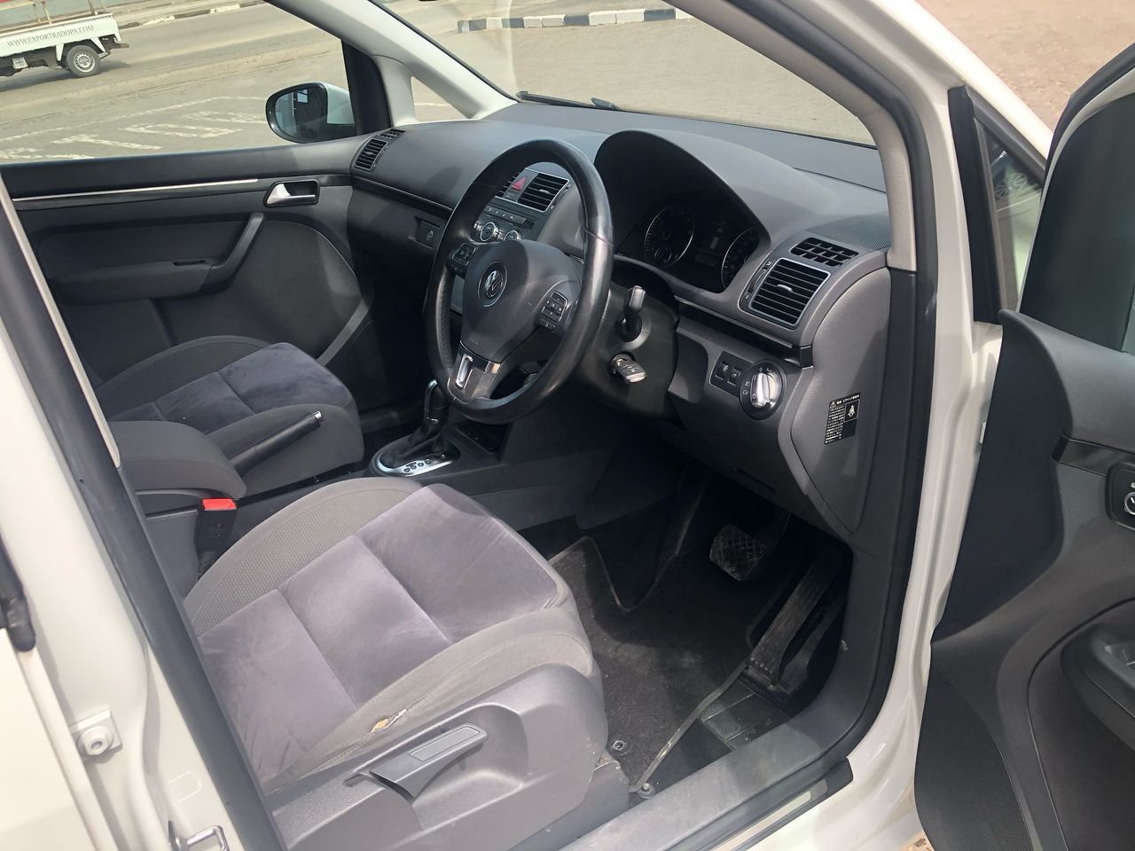 2014 Volkswagen Touran photo 8