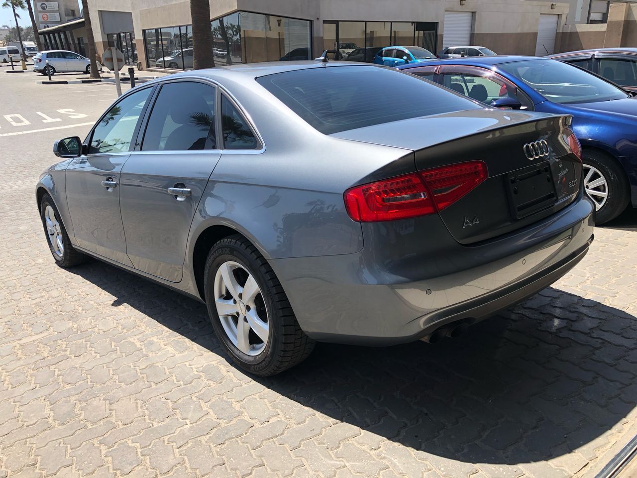 2013 Audi A4 photo 3