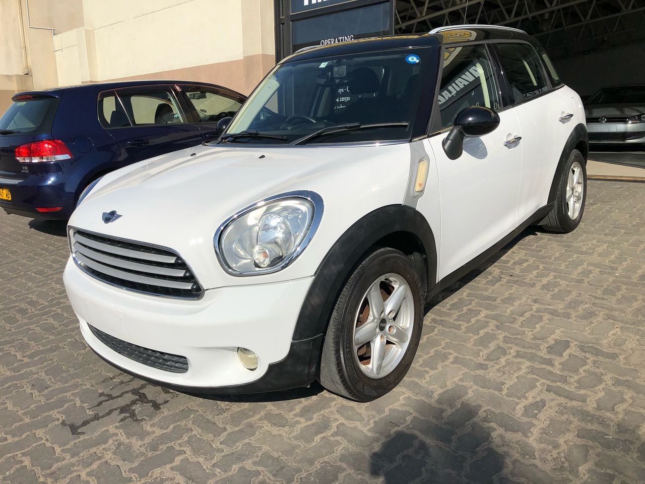2012 Mini Cooper photo 1