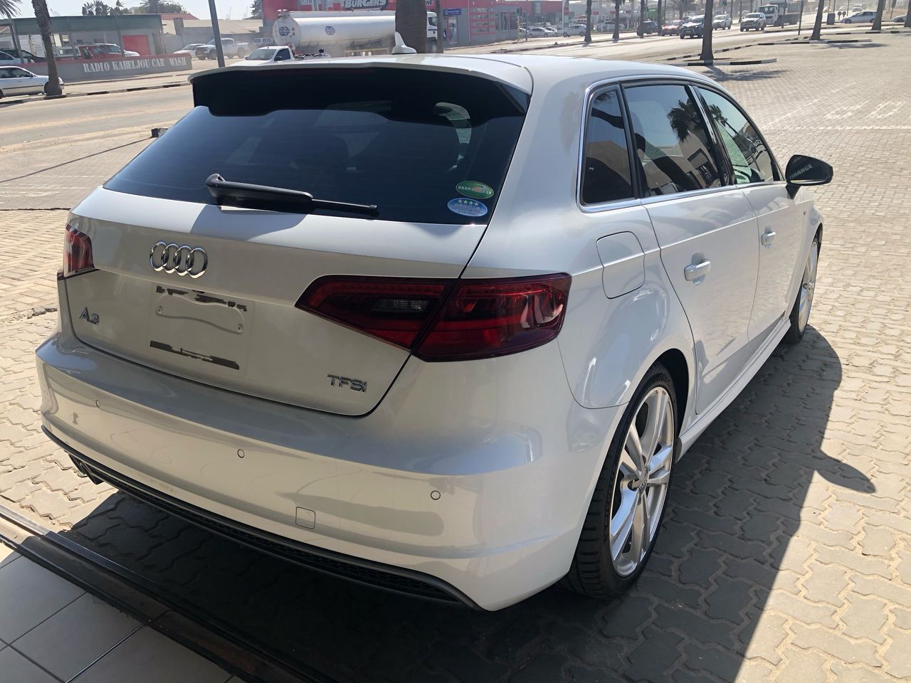 2015 Audi A3 photo 3