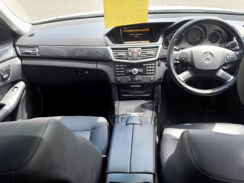 2011 Mercedes-Benz E Class photo 6