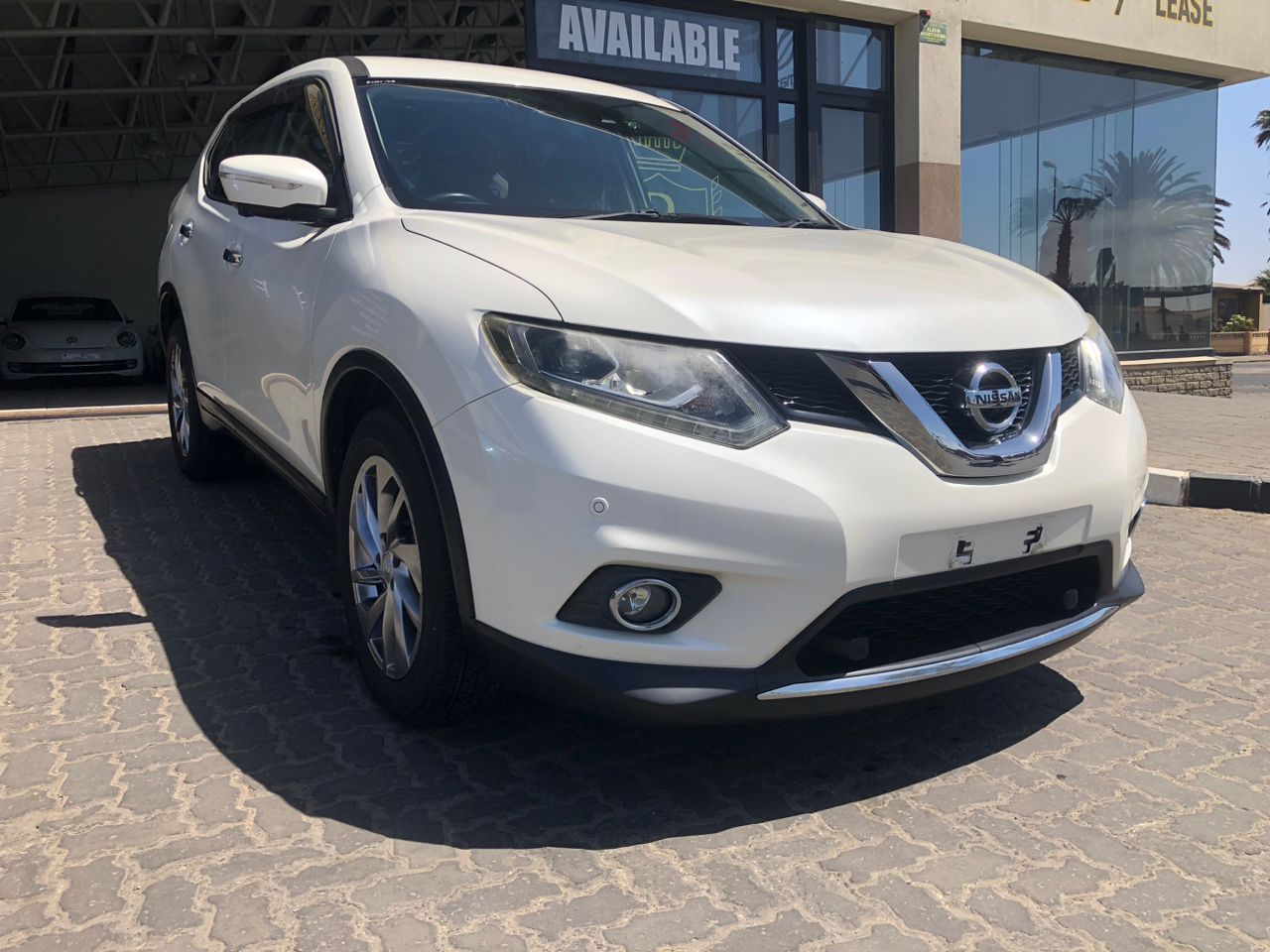 2016 Nissan X-trail photo 1